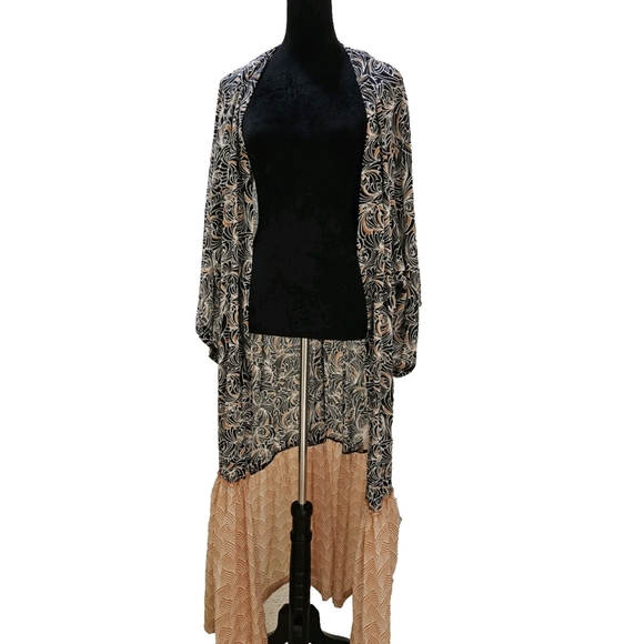 Anthropologie Elegant Black & Tan Patterned Women's Kaftan-Size M/L - Picture 4 of 17